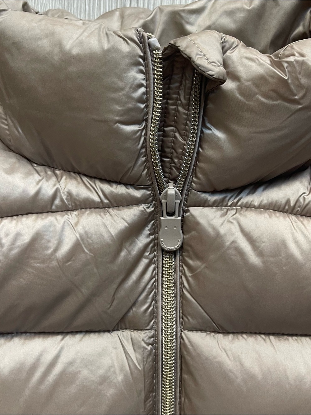 Save the Duck Ultra Light Puffer Vest Size XS - Picture 2 of 7